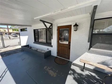 2323 W Aileen Street Tampa FL 33607