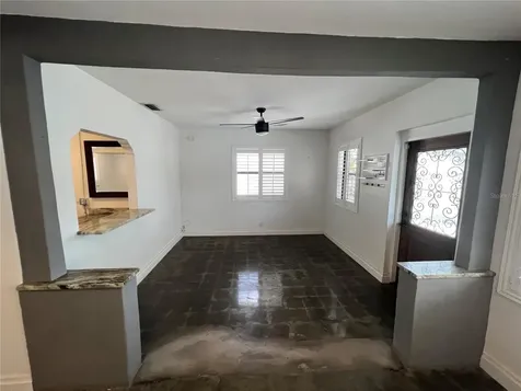 2323 W Aileen Street Tampa FL 33607