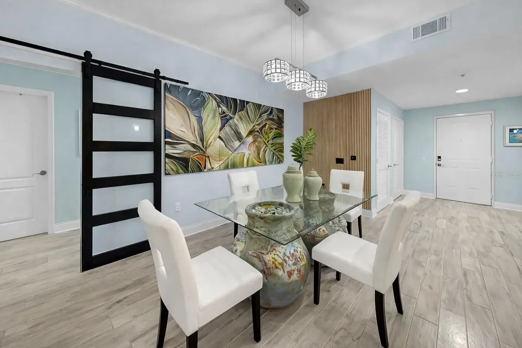 12033 Gandy Boulevard N St Petersburg FL 33702