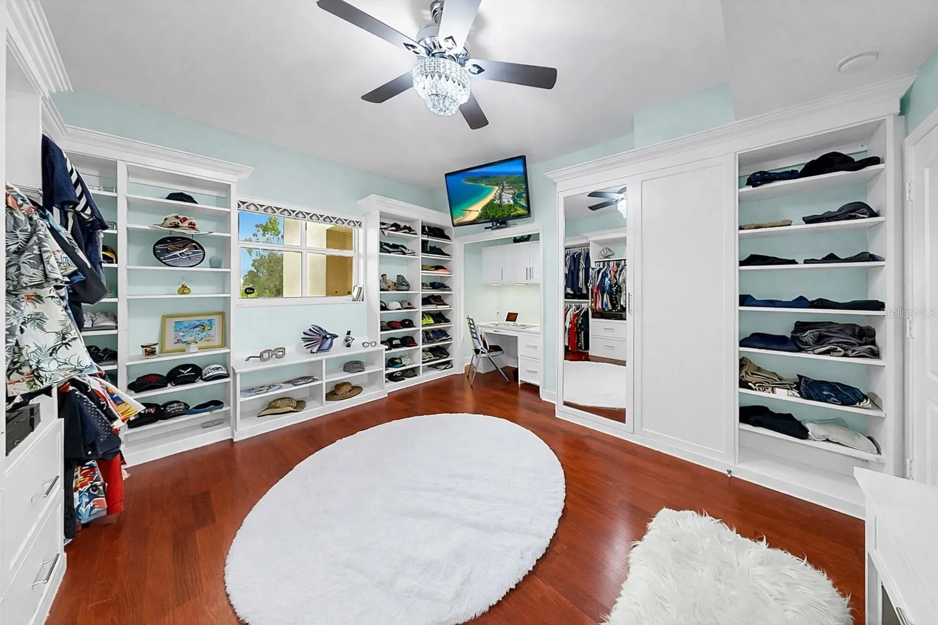 12033 Gandy Boulevard N St Petersburg FL 33702