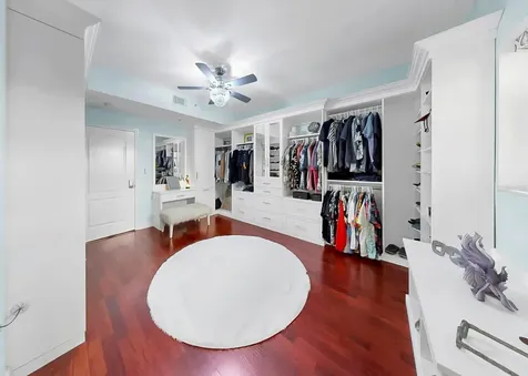 12033 Gandy Boulevard N St Petersburg FL 33702