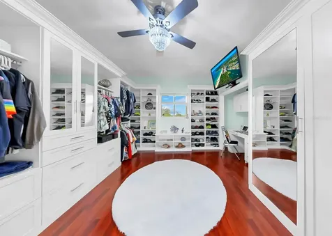 12033 Gandy Boulevard N St Petersburg FL 33702