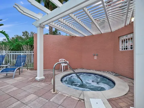 12033 Gandy Boulevard N St Petersburg FL 33702