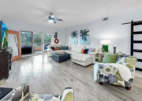 12033 Gandy Boulevard N St Petersburg FL 33702