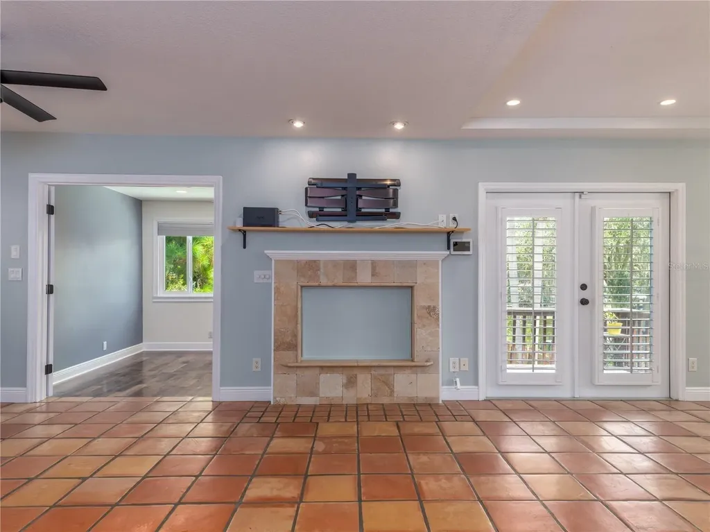 1153 Tookes Road Tarpon Springs FL 34689