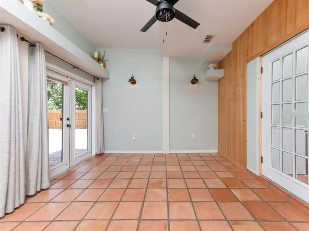 1153 Tookes Road Tarpon Springs FL 34689