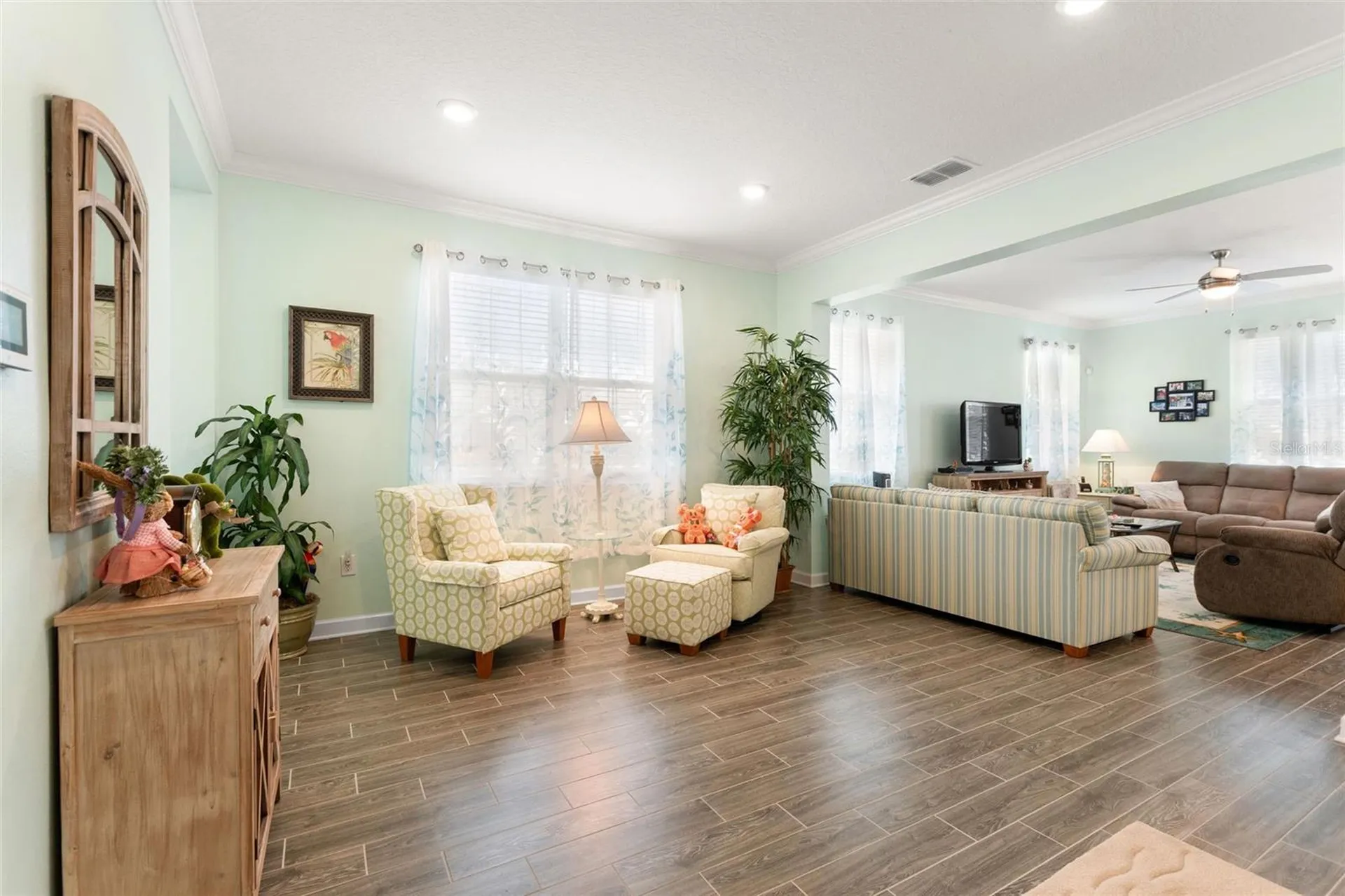 2937 Theme Street Kissimmee FL 34746