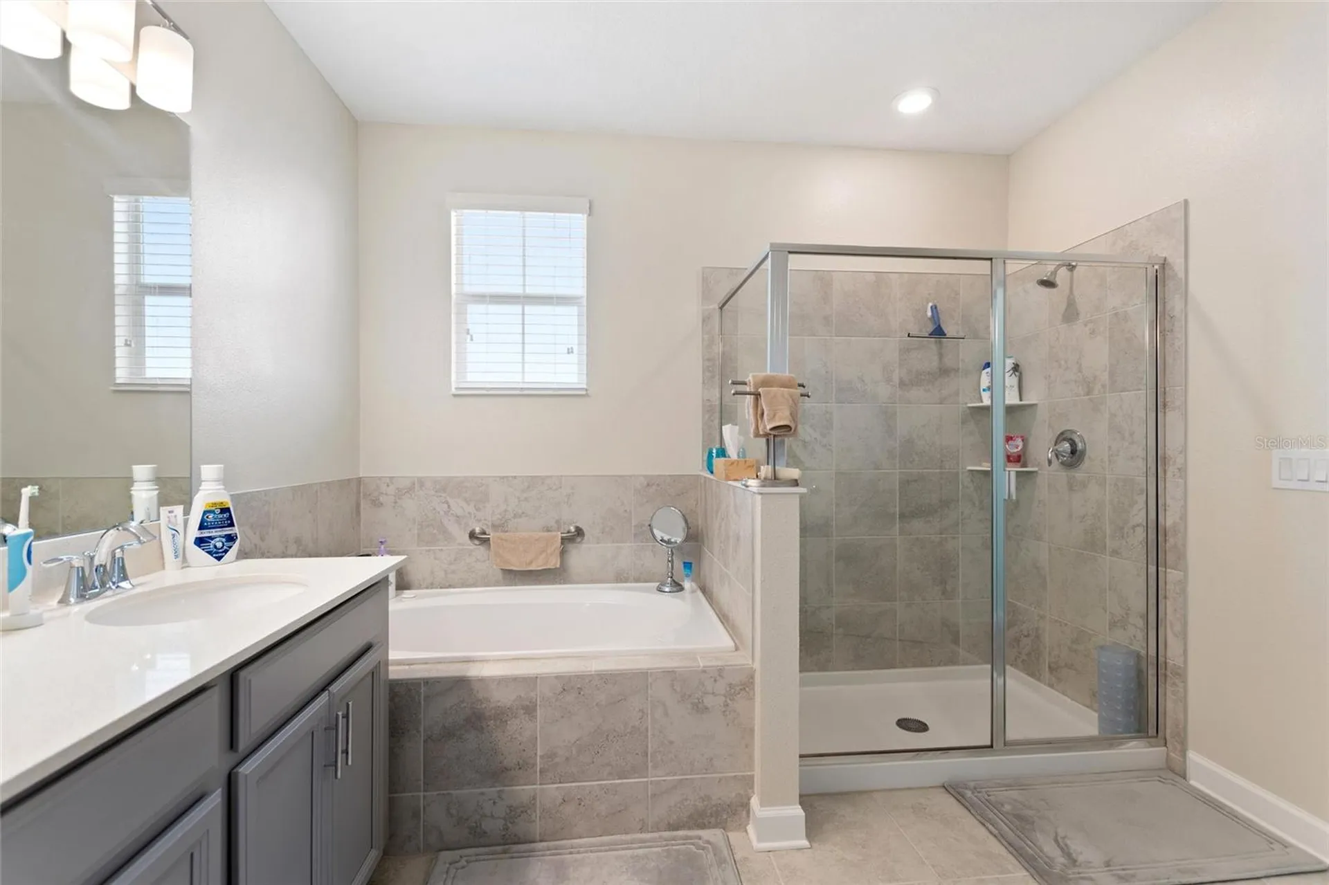 2937 Theme Street Kissimmee FL 34746