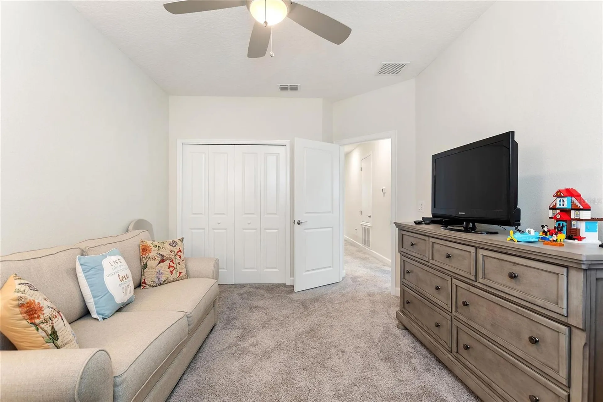 2937 Theme Street Kissimmee FL 34746