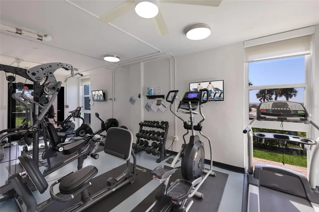 101 Benjamin Franklin Drive Sarasota FL 34236