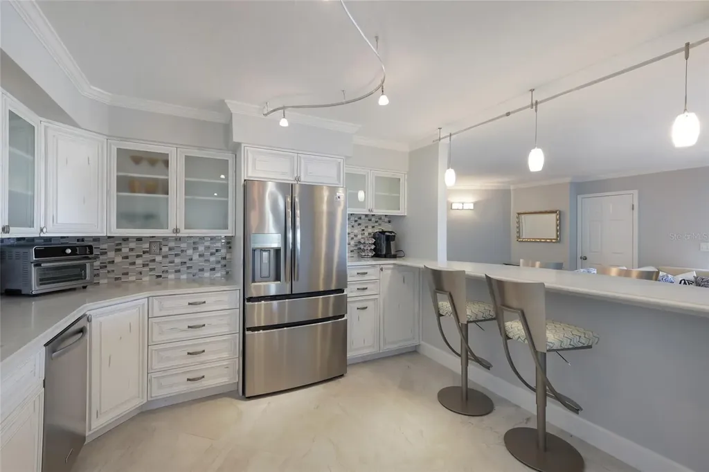 101 Benjamin Franklin Drive Sarasota FL 34236