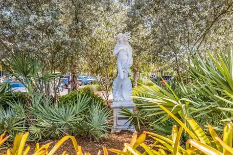 101 Benjamin Franklin Drive Sarasota FL 34236