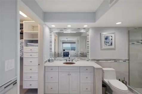 101 Benjamin Franklin Drive Sarasota FL 34236