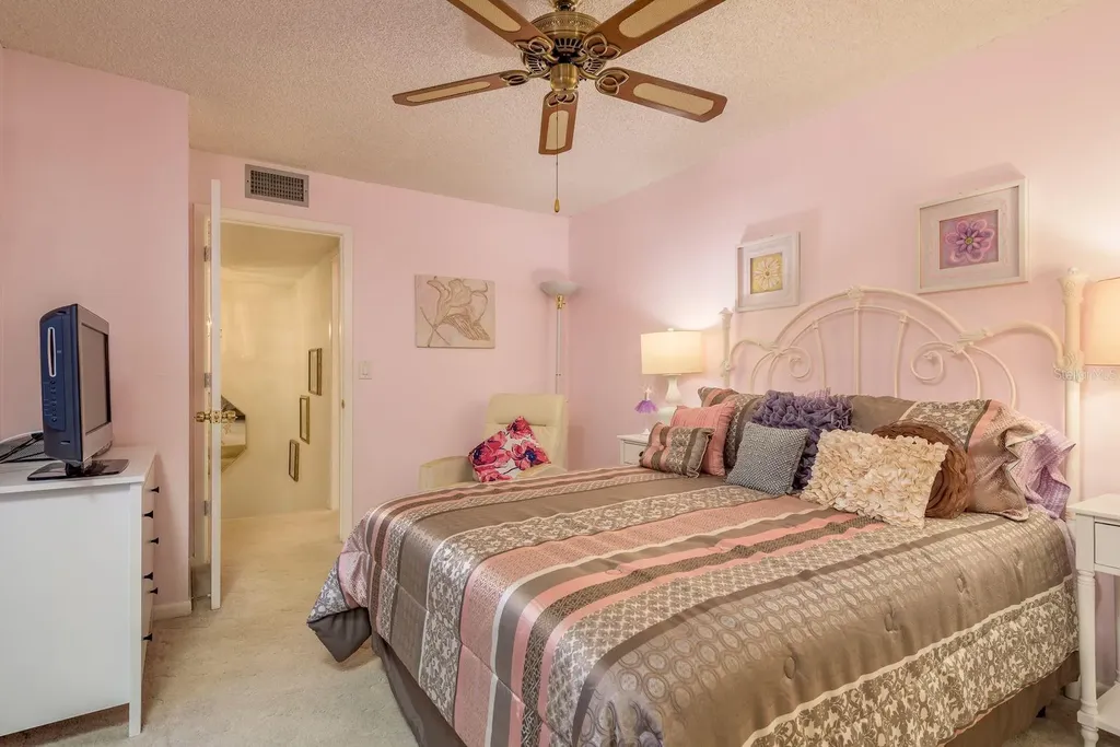 2702 14th Court Palm Harbor FL 34684