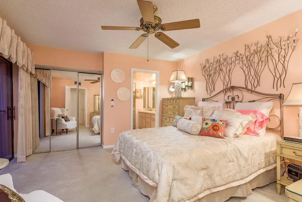 2702 14th Court Palm Harbor FL 34684