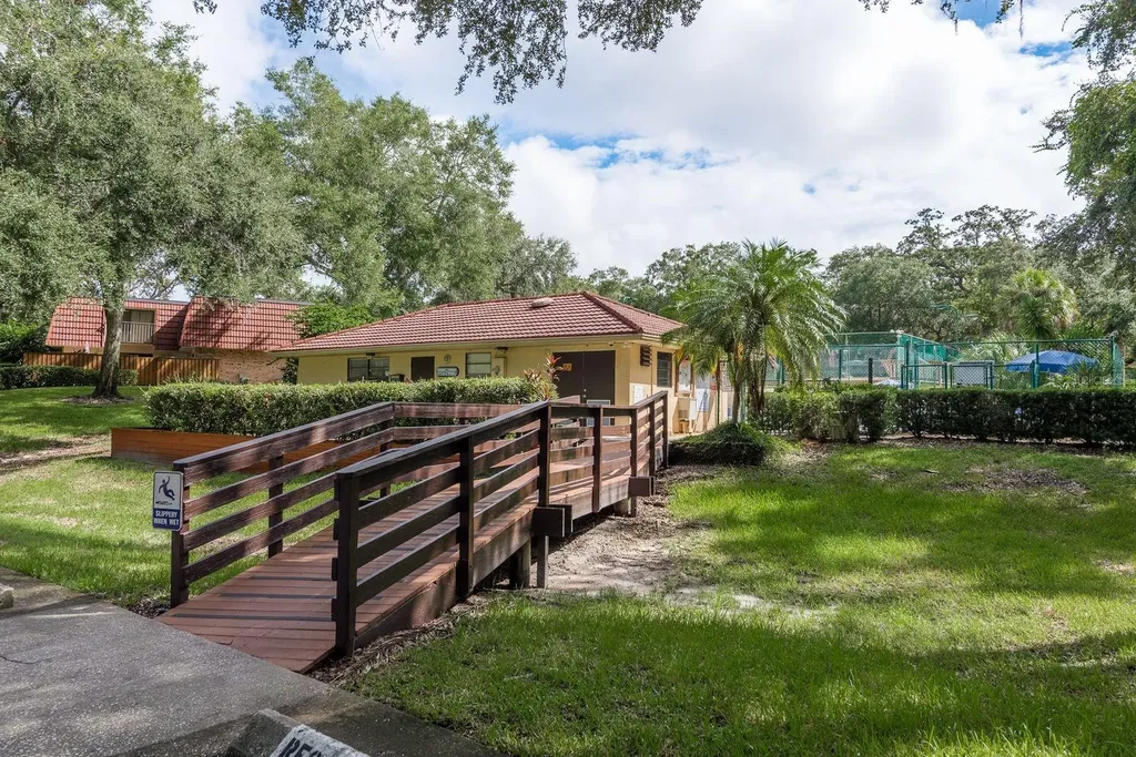 2702 14th Court Palm Harbor FL 34684