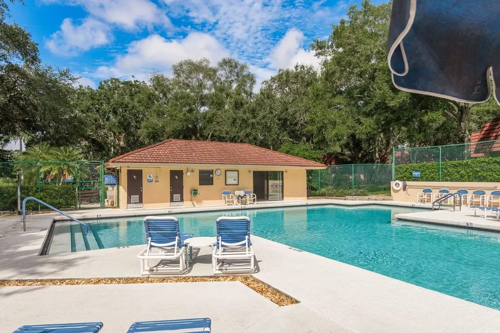 2702 14th Court Palm Harbor FL 34684