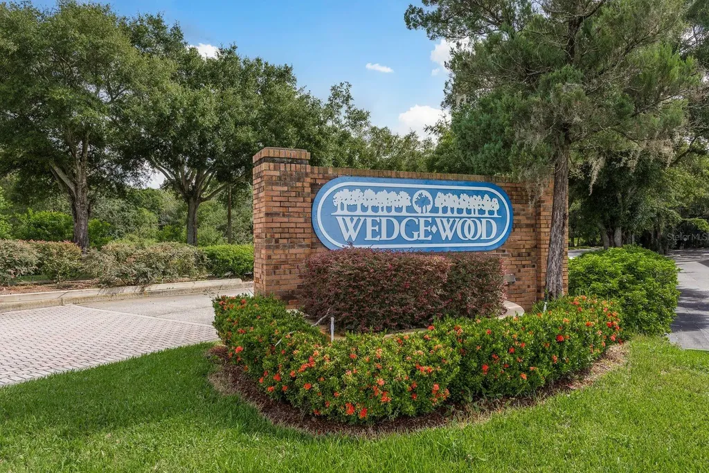 2702 14th Court Palm Harbor FL 34684