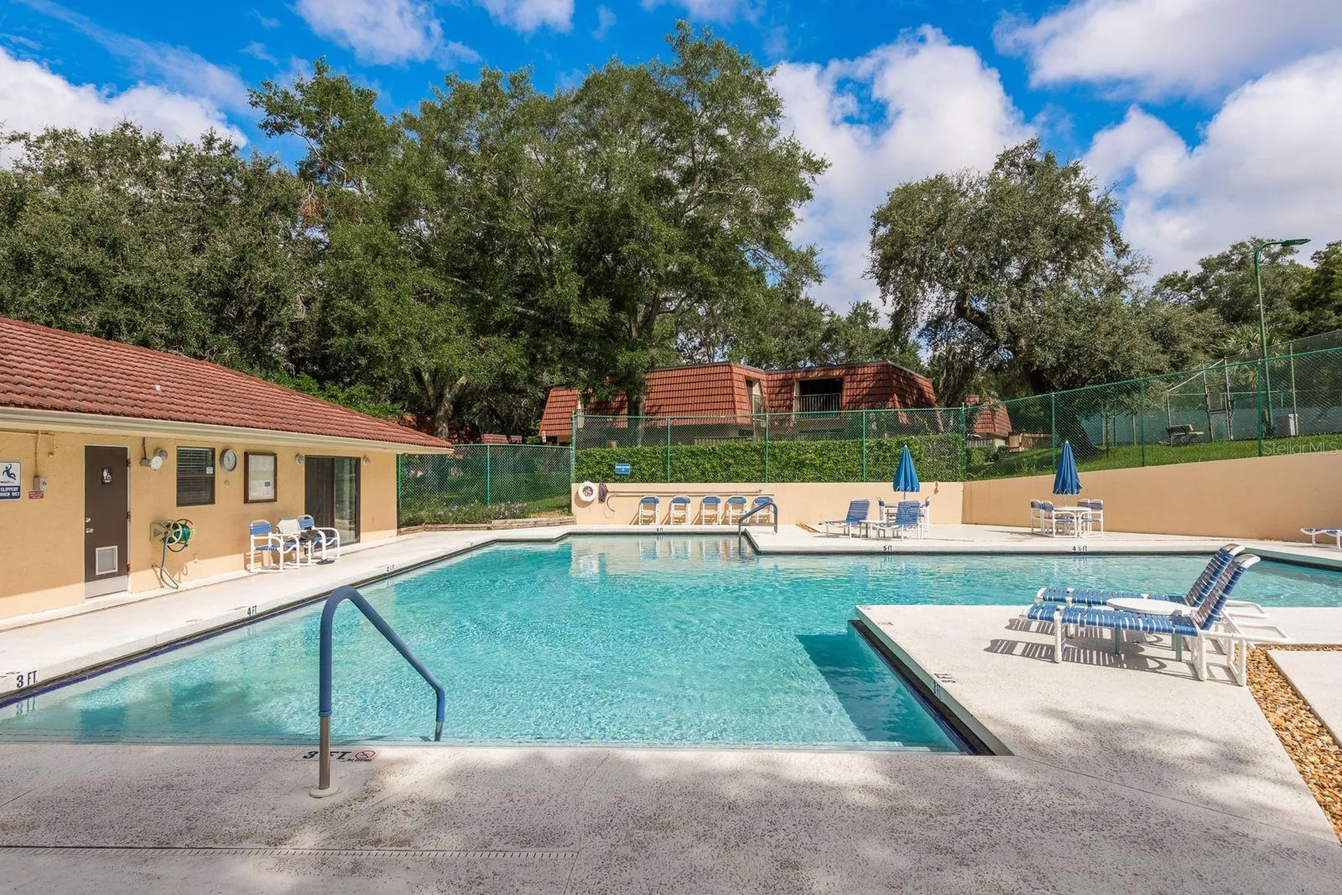 2702 14th Court Palm Harbor FL 34684