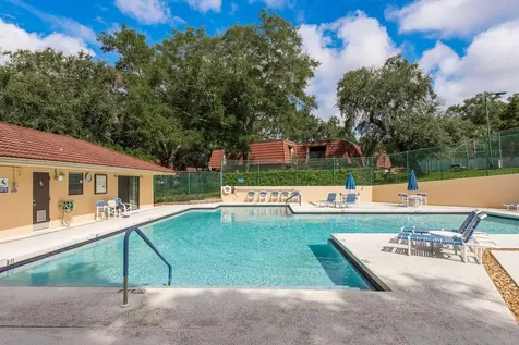 2702 14th Court Palm Harbor FL 34684
