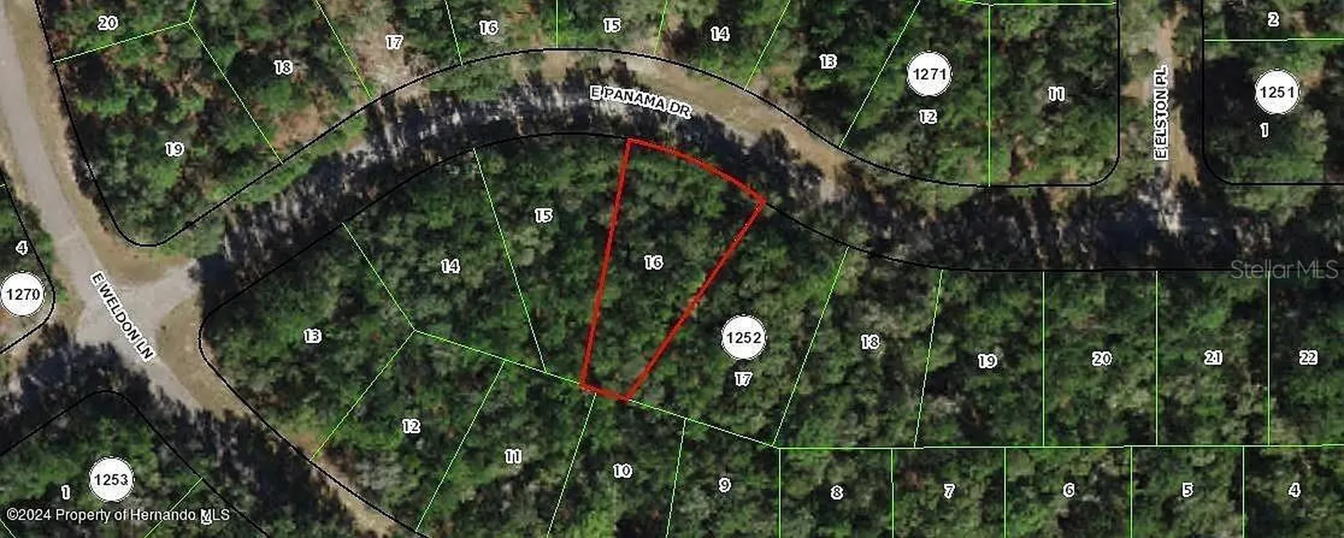 818 E Panama Drive Dunnellon FL 34434