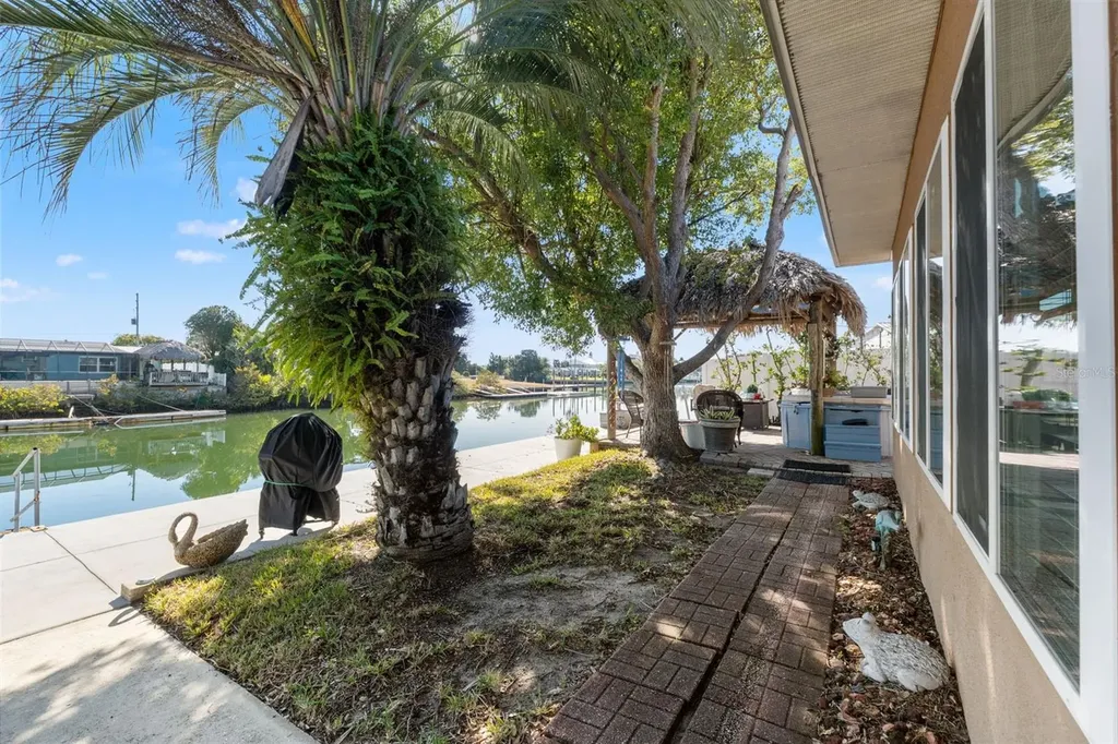 4384 4th Isle Drive Hernando Beach FL 34607