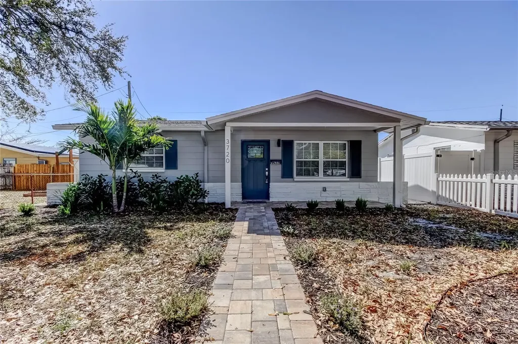 3720 36th Avenue N St Petersburg FL 33713