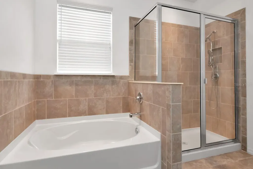 5446 Suncatcher Drive Wesley Chapel FL 33545