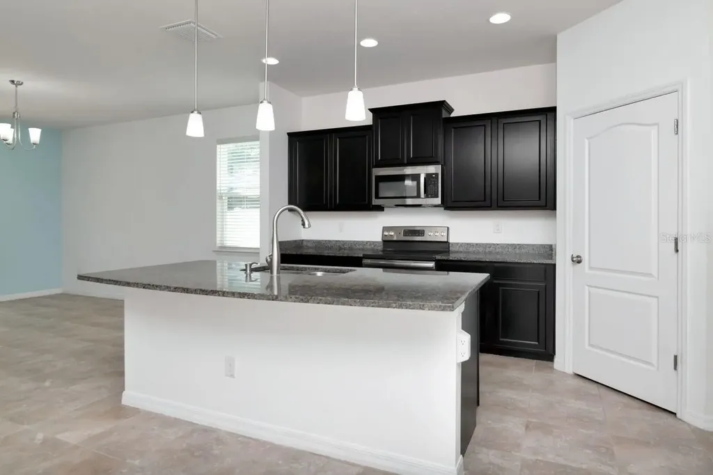 5446 Suncatcher Drive Wesley Chapel FL 33545