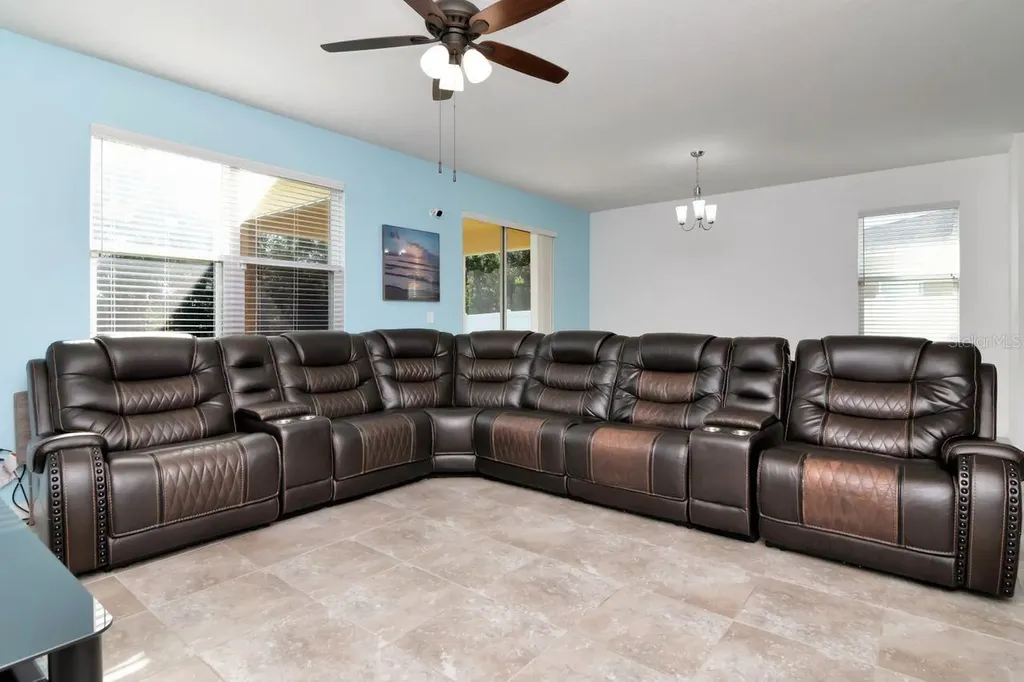 5446 Suncatcher Drive Wesley Chapel FL 33545