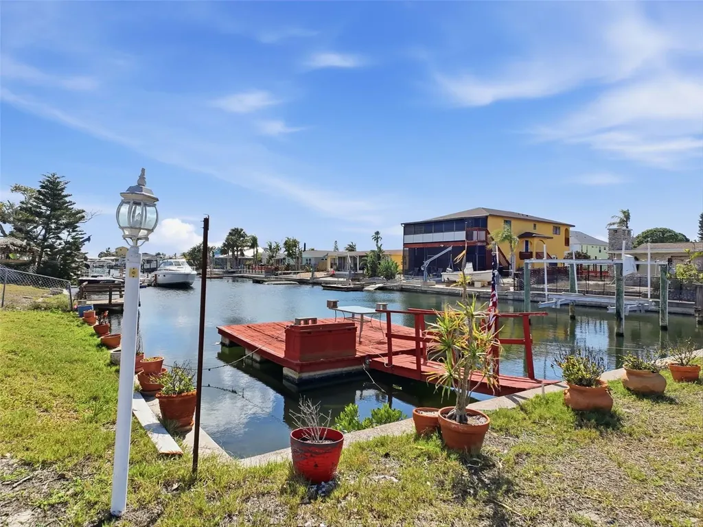 13701 Veronica Drive Hudson FL 34667