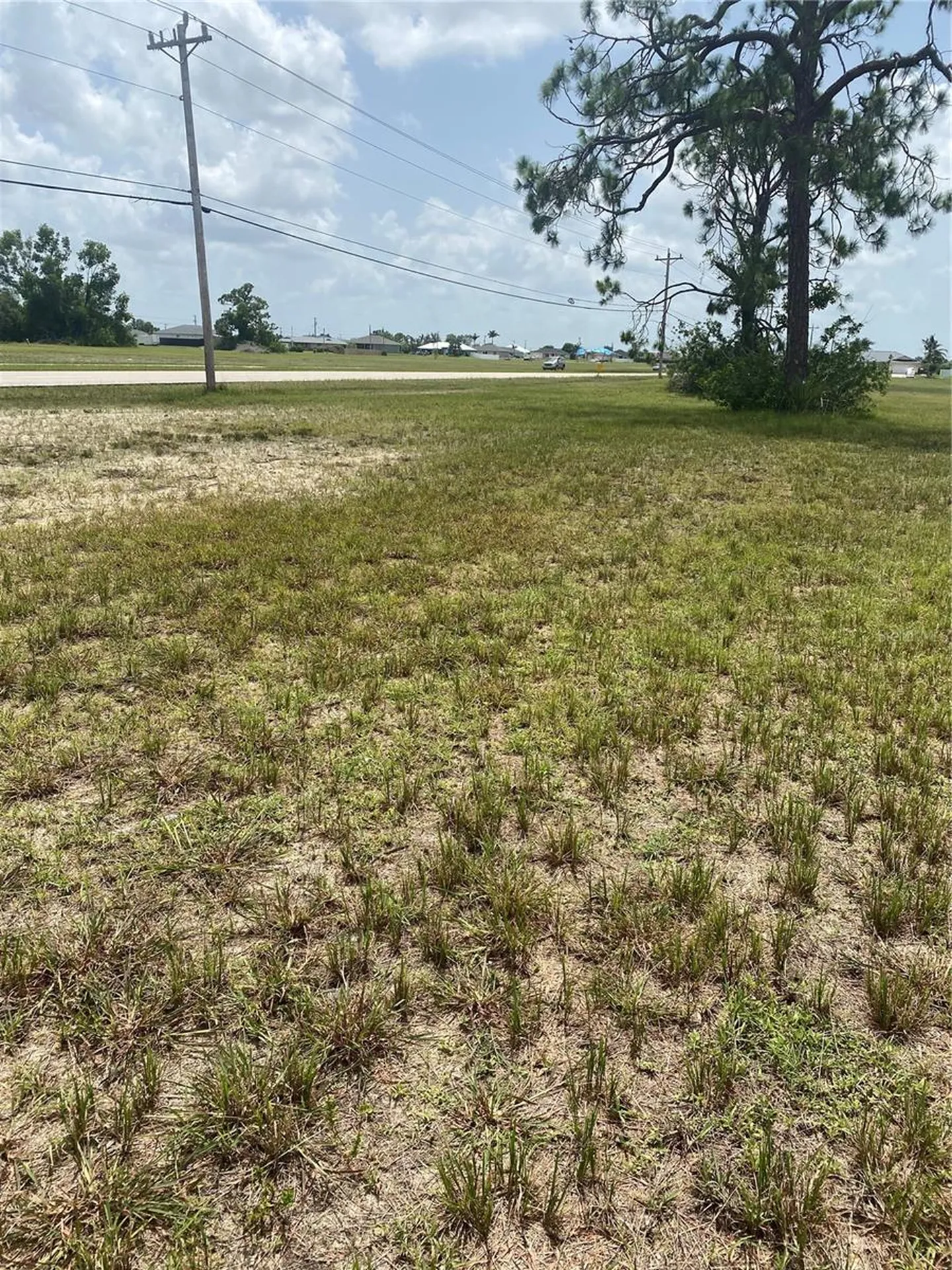 543 Diplomat Parkway W Cape Coral FL 33993