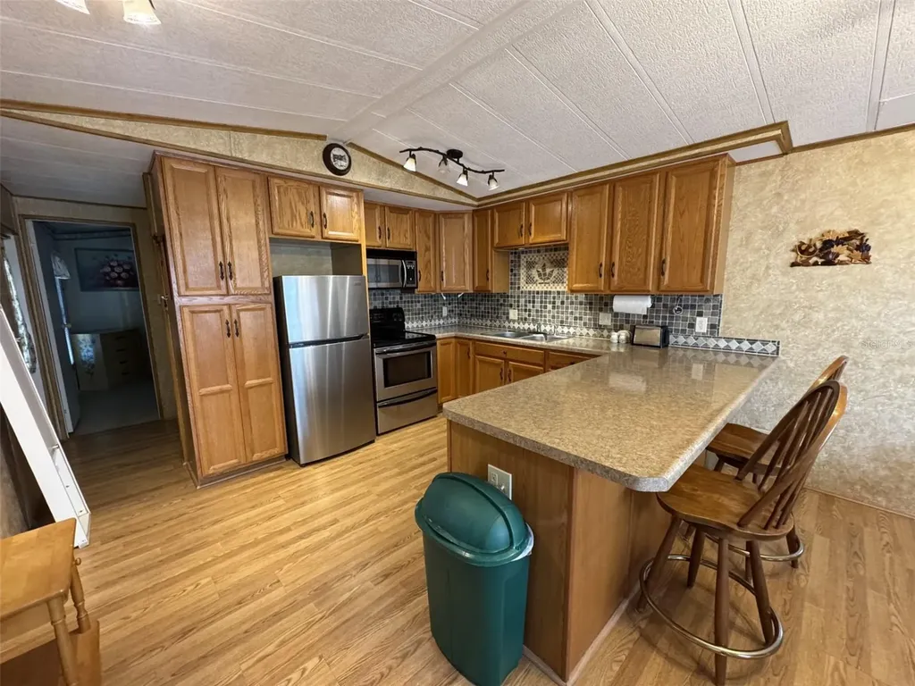 8508 Breeze Hill Drive Lake Wales FL 33898