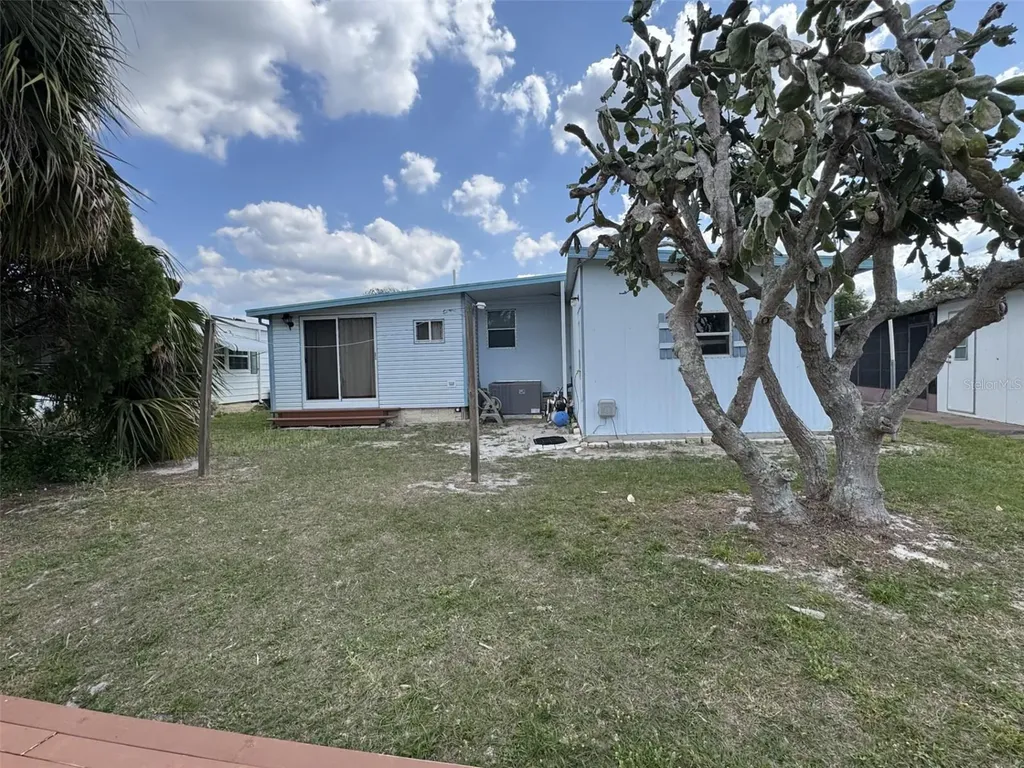 8508 Breeze Hill Drive Lake Wales FL 33898