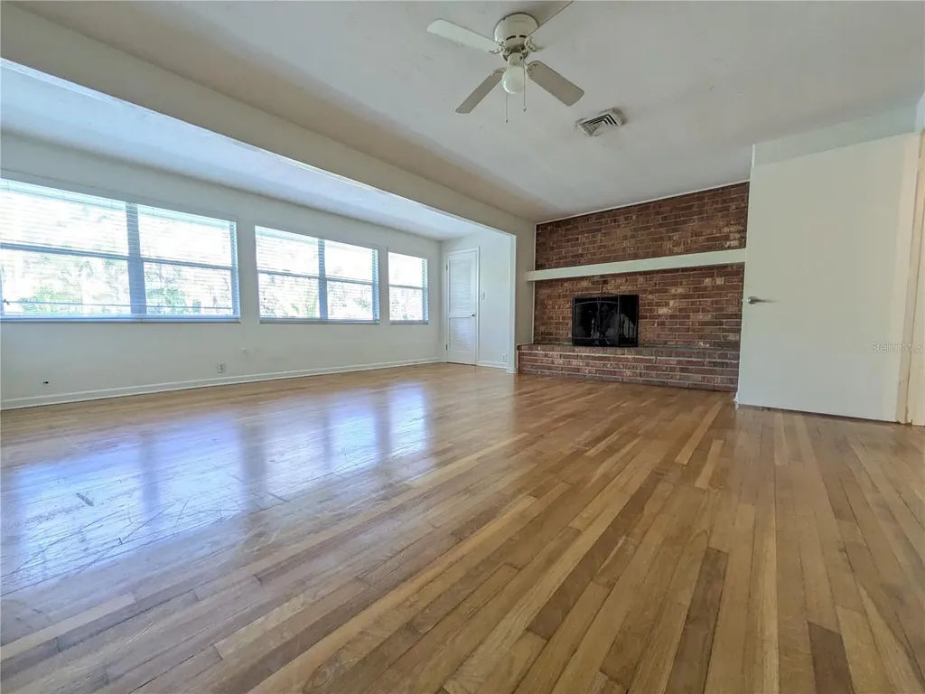 4554 Cooper Road Sarasota FL 34232