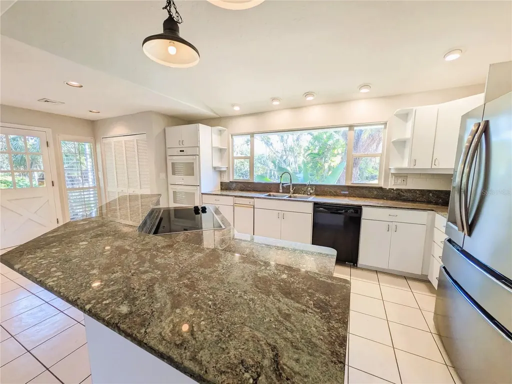 4554 Cooper Road Sarasota FL 34232