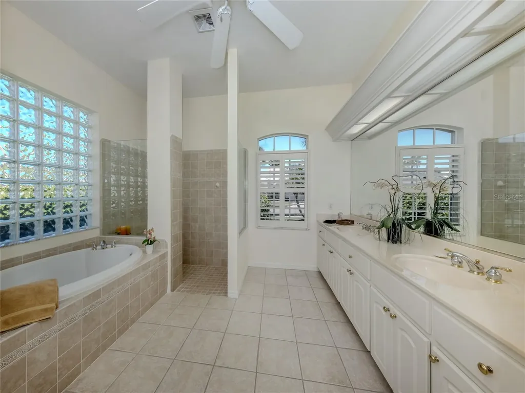 623 Pond Willow Lane Venice FL 34292