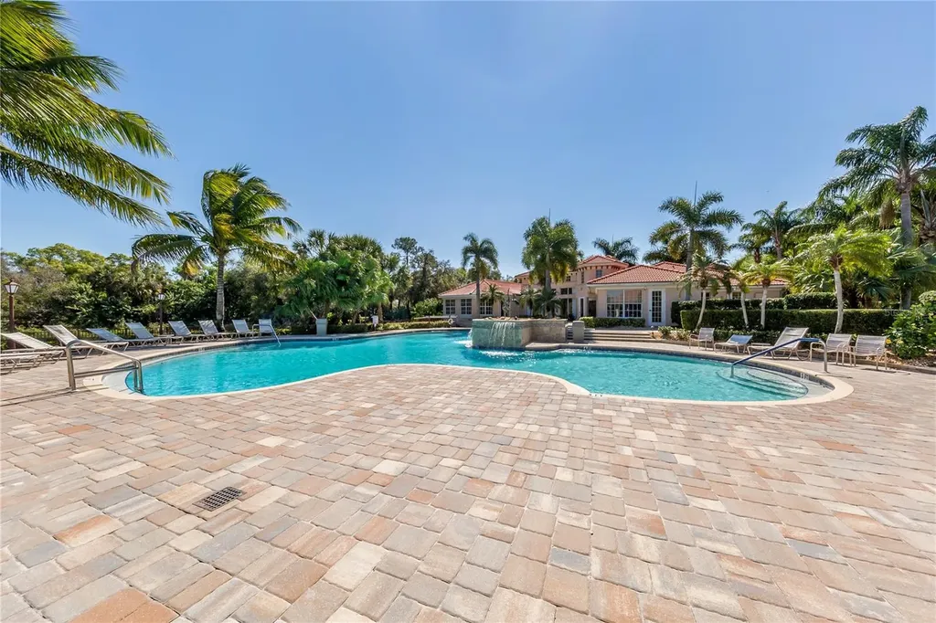 623 Pond Willow Lane Venice FL 34292