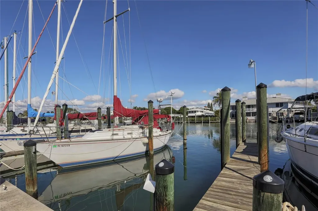 623 Pond Willow Lane Venice FL 34292