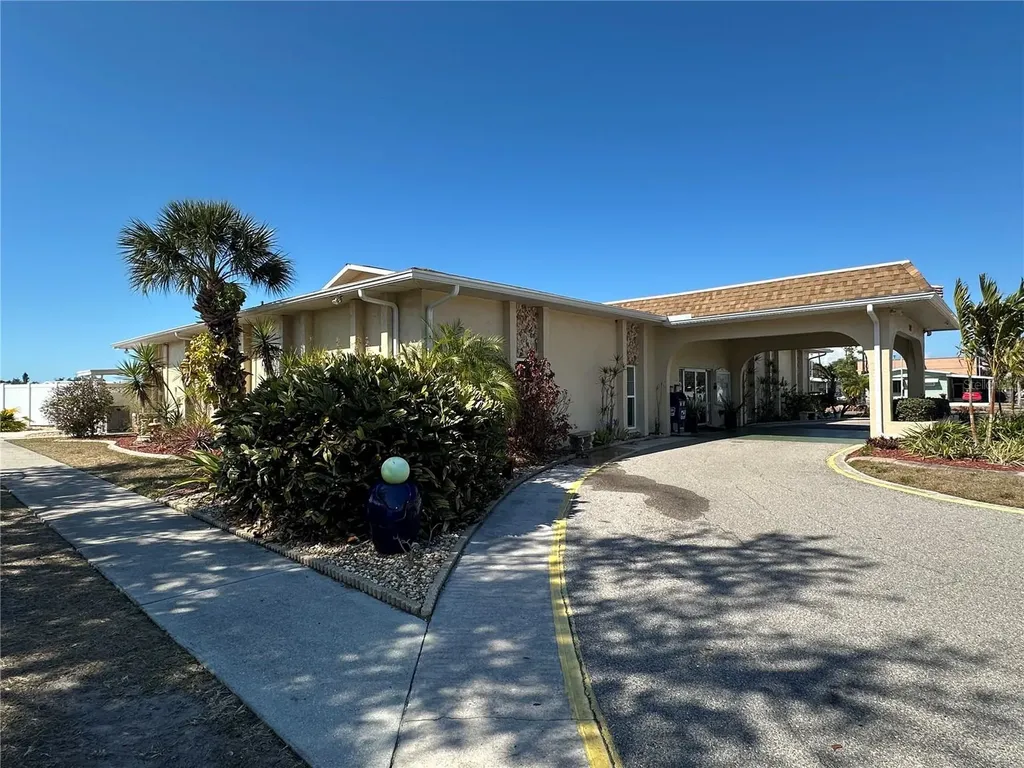 5619 Bayshore Road Palmetto FL 34221