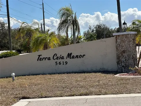 5619 Bayshore Road Palmetto FL 34221