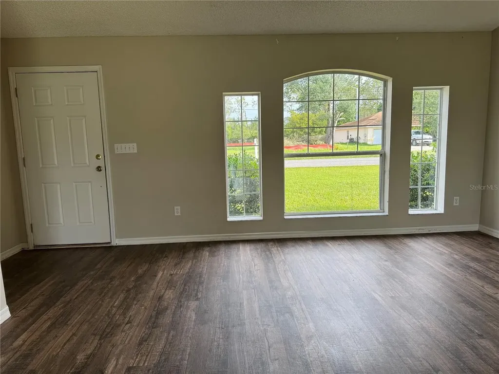 10 Squirrel Place Palm Coast FL 32164