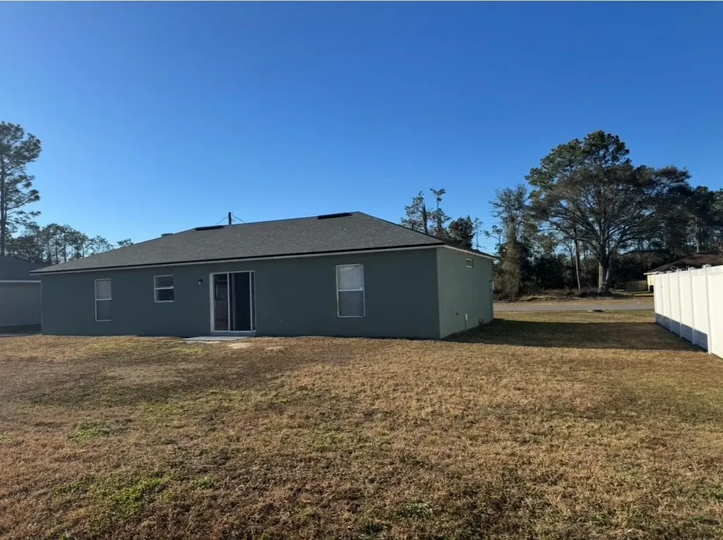 10 Squirrel Place Palm Coast FL 32164