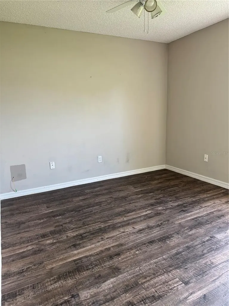 10 Squirrel Place Palm Coast FL 32164