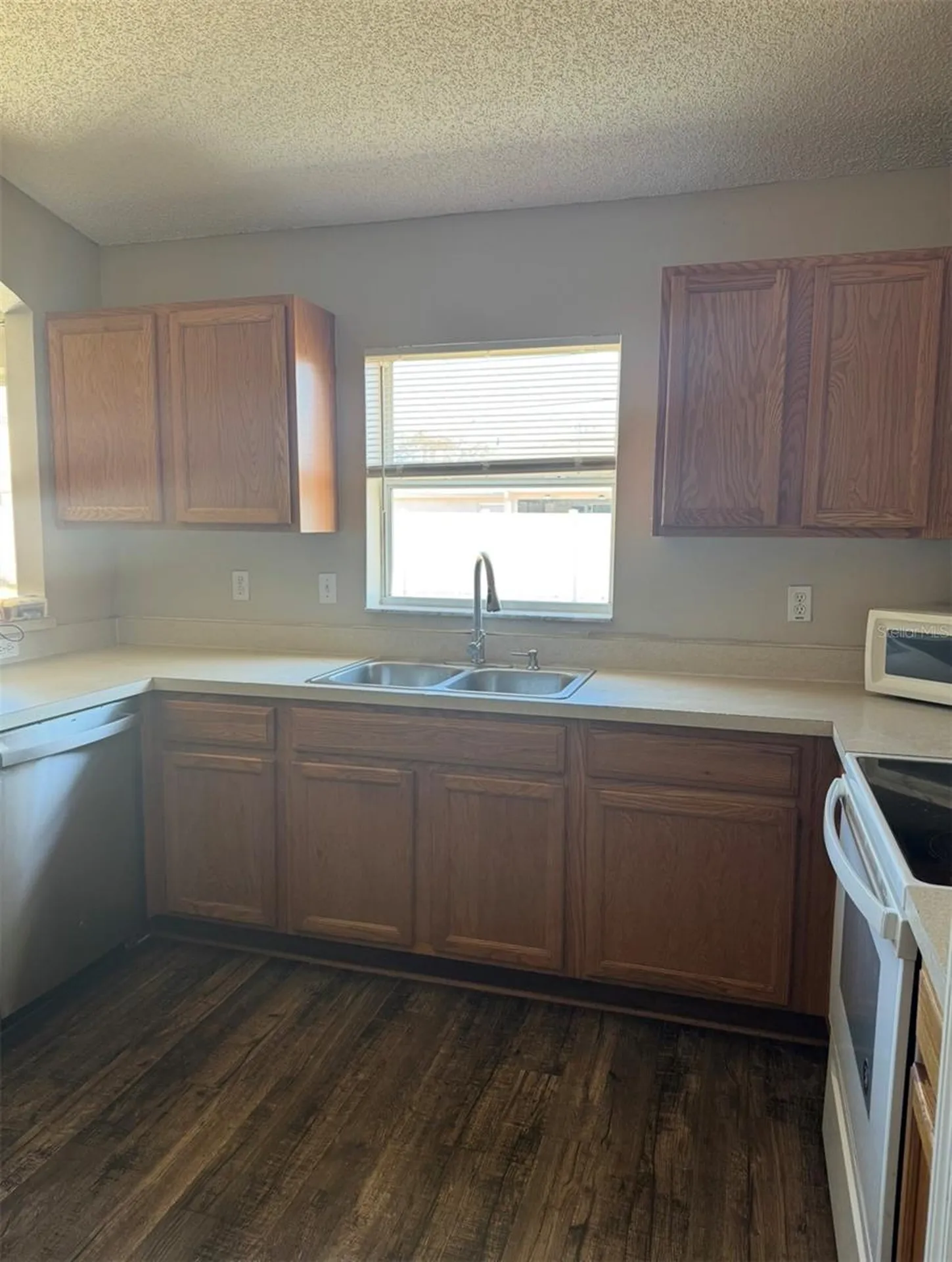 10 Squirrel Place Palm Coast FL 32164