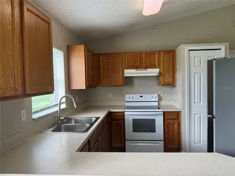 10 Squirrel Place Palm Coast FL 32164