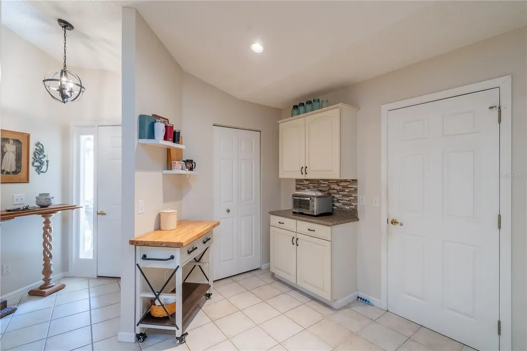 1915 NW 50th Circle Ocala FL 34482