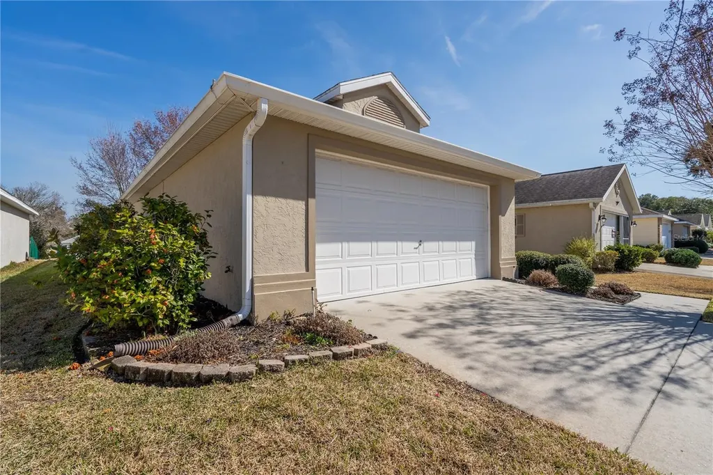 1915 NW 50th Circle Ocala FL 34482