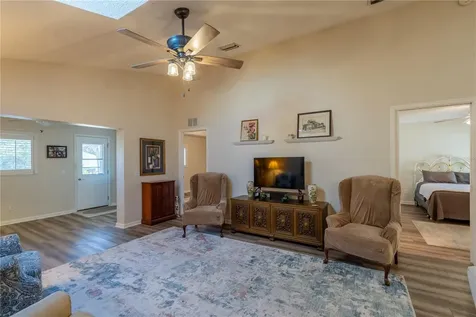 1915 NW 50th Circle Ocala FL 34482