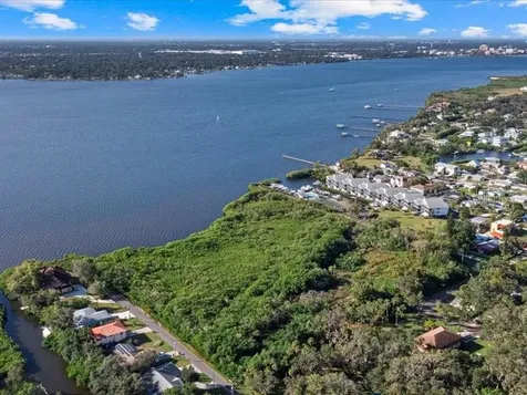 620 Leffingwell Avenue Ellenton FL 34222